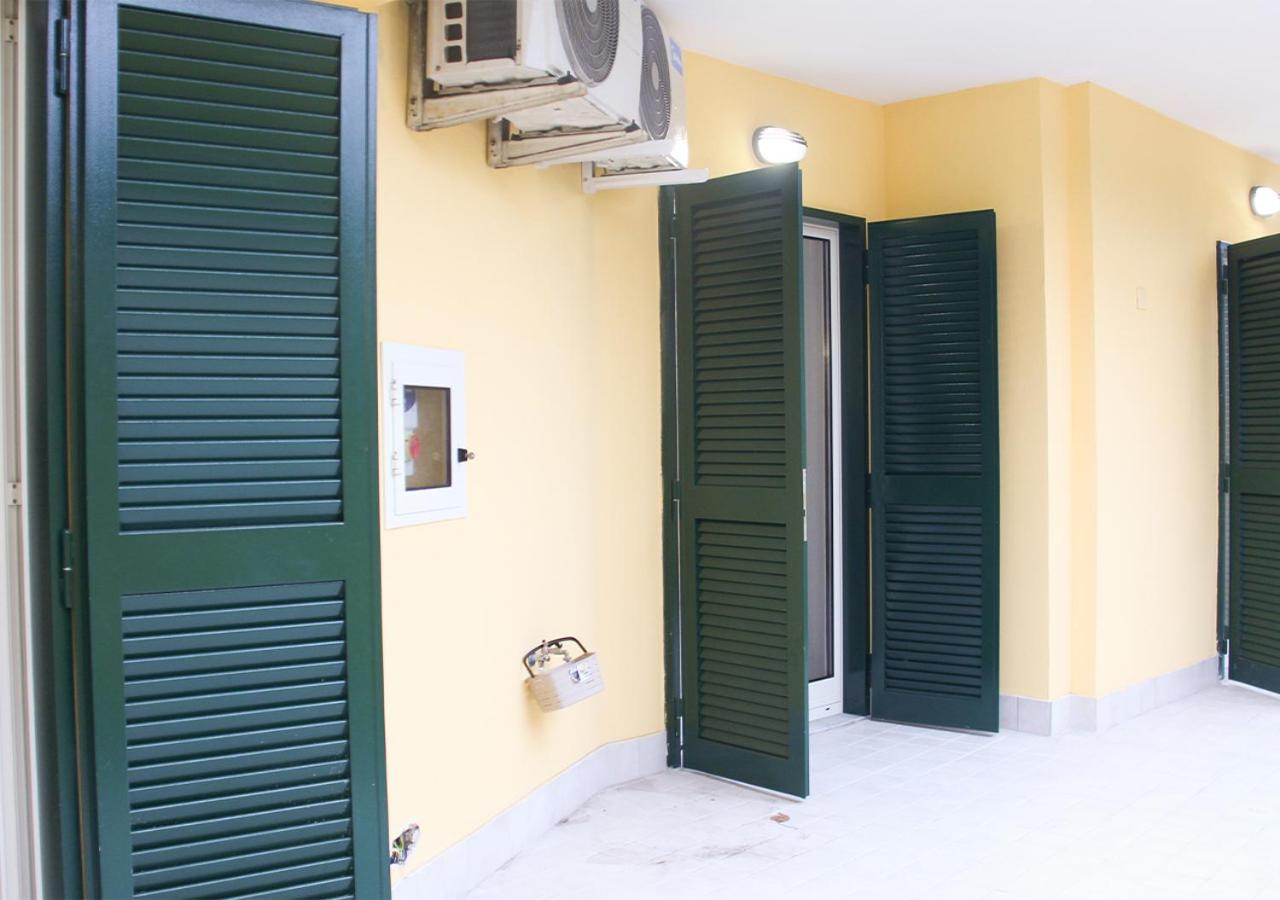 Appartement Ospedale Del Mare - Wi-Fi Gratis E Parcheggio Gratuito à Naples Extérieur photo